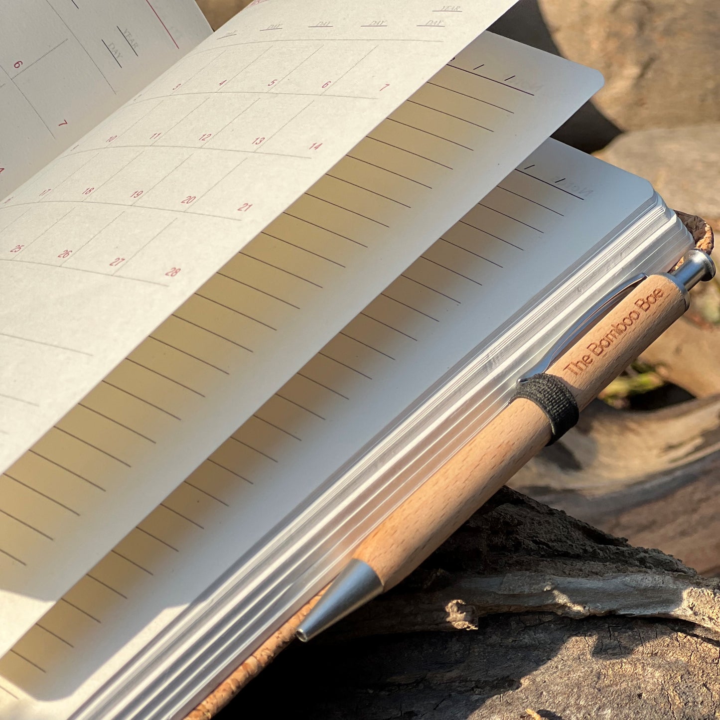 Sustainable bamboo ball pen – eco-friendly writing instrument for office, school, and gifting.