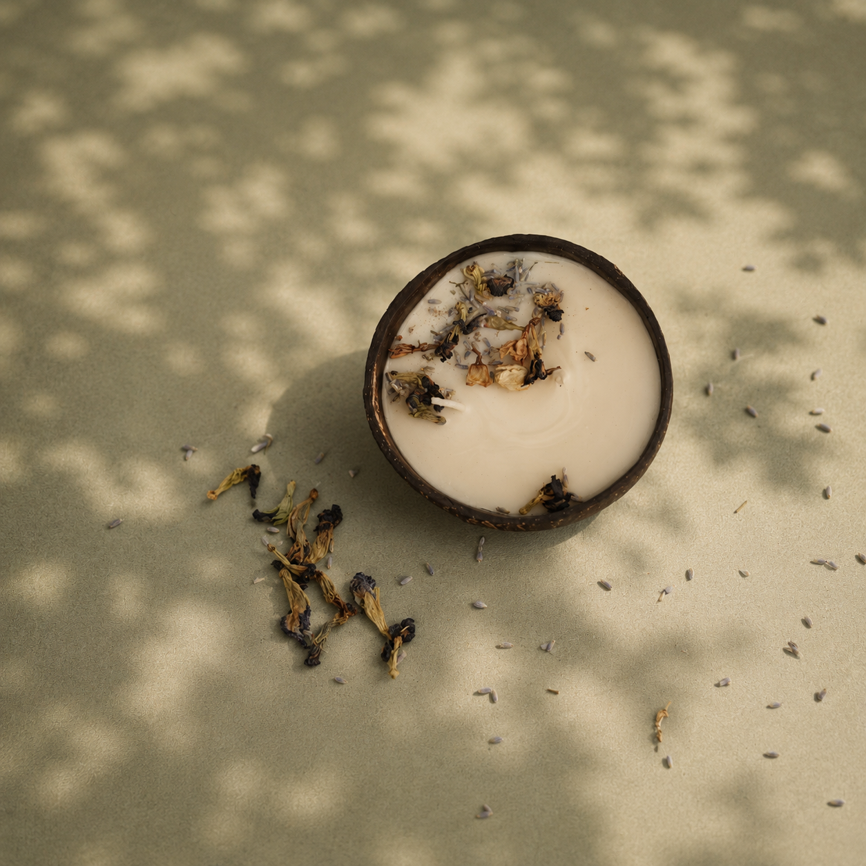 Midnight Bloom with Night Jasmine – Coconut Shell Soy Wax Candle