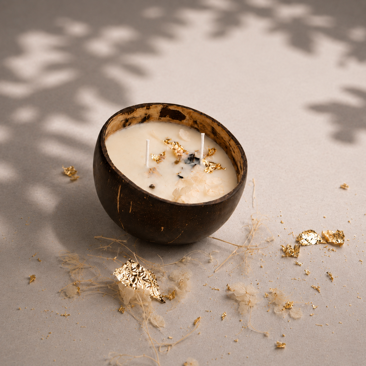 Vanilla Luxe Glow – Coconut Shell Soy Wax Candle