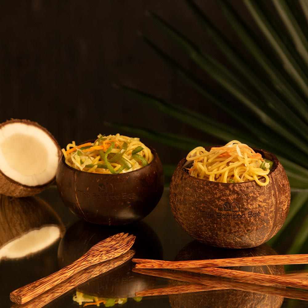 Natural coconut shell bowl – eco-friendly, reusable, and handcrafted for snacks, smoothies, and sustainable dining.