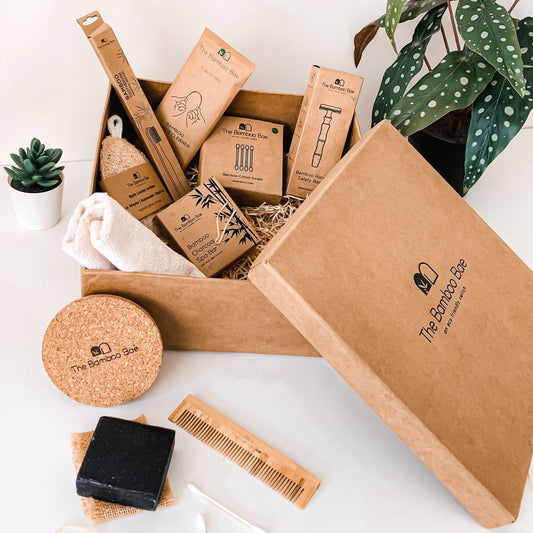 Elegant eco-friendly hamper gift box – handcrafted with recycled hardboard, kraft paper, and cotton ribbon.